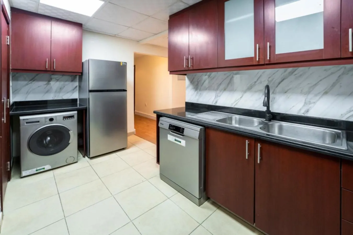 Fam Living - Bahar Jbr 2Br Apartment Dubai